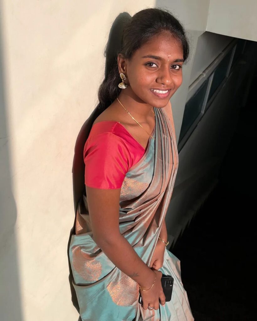 indian teen girl nude